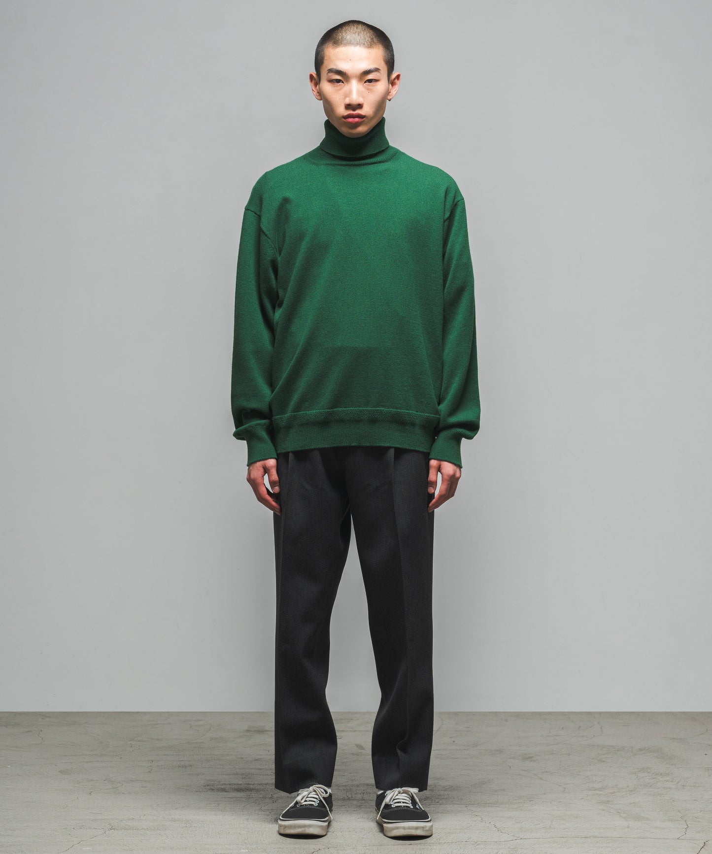 GREEN model:179cm size:3