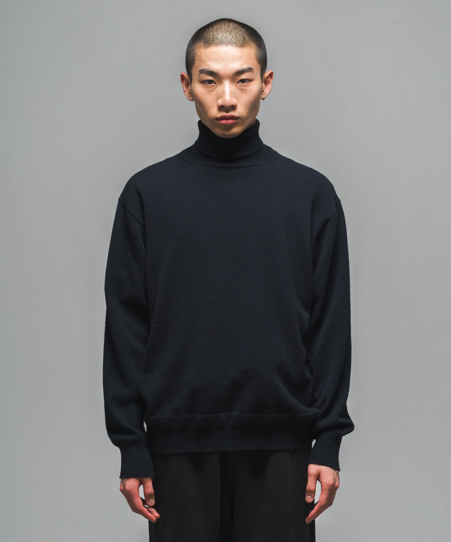 DARKNAVY model:179cm size:3