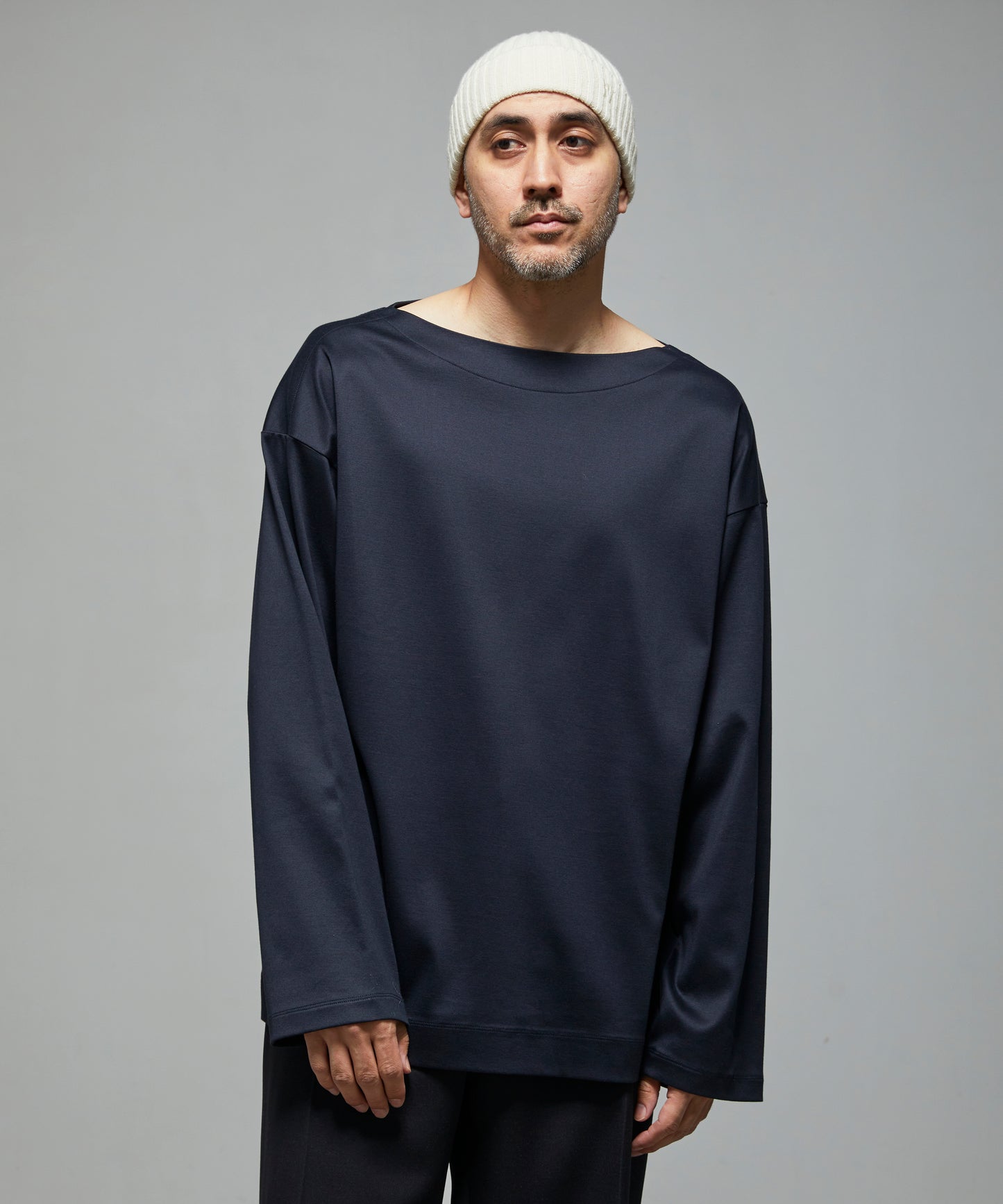 NAVY model:180cm size:3