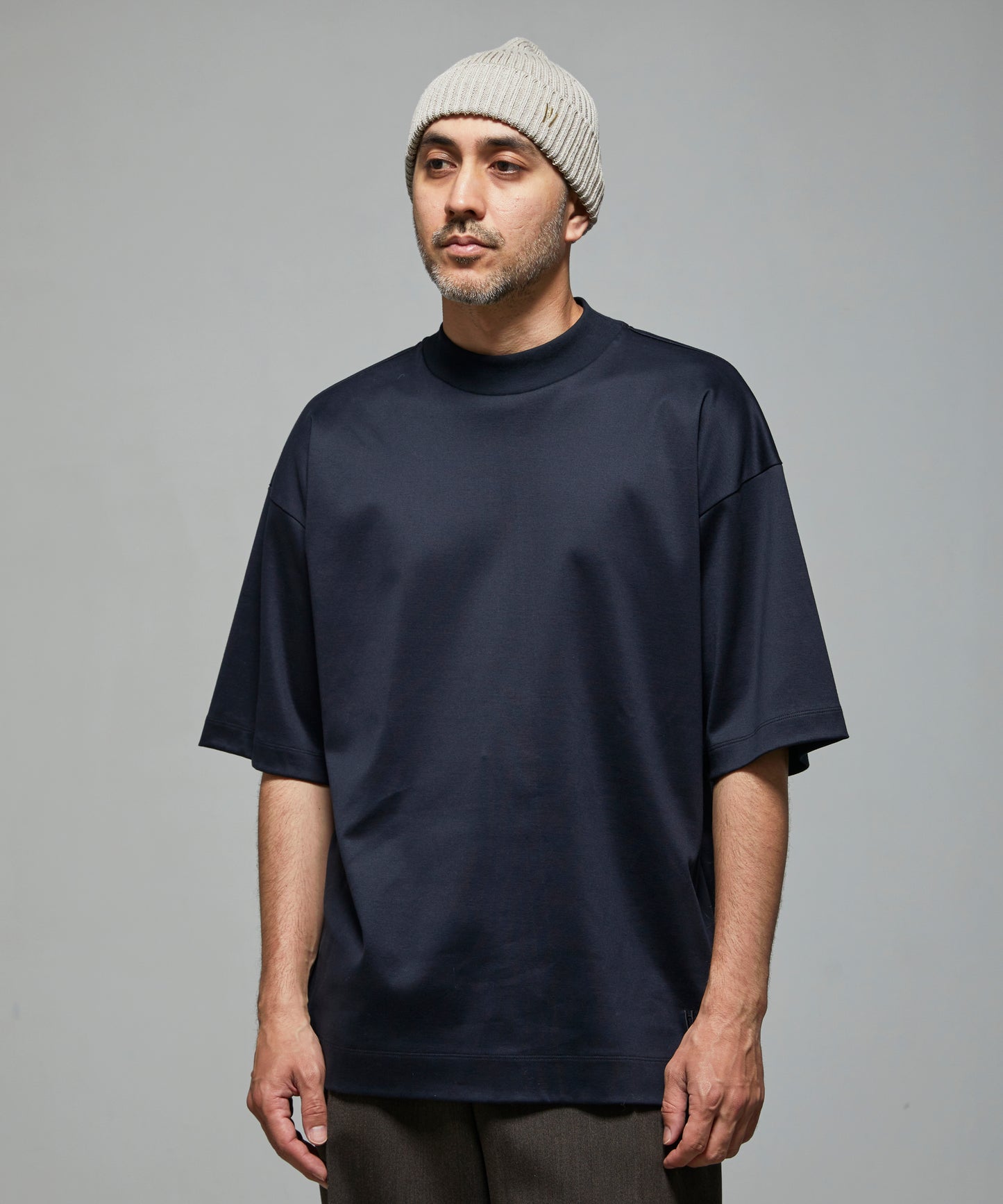 NAVY model:180cm size:3