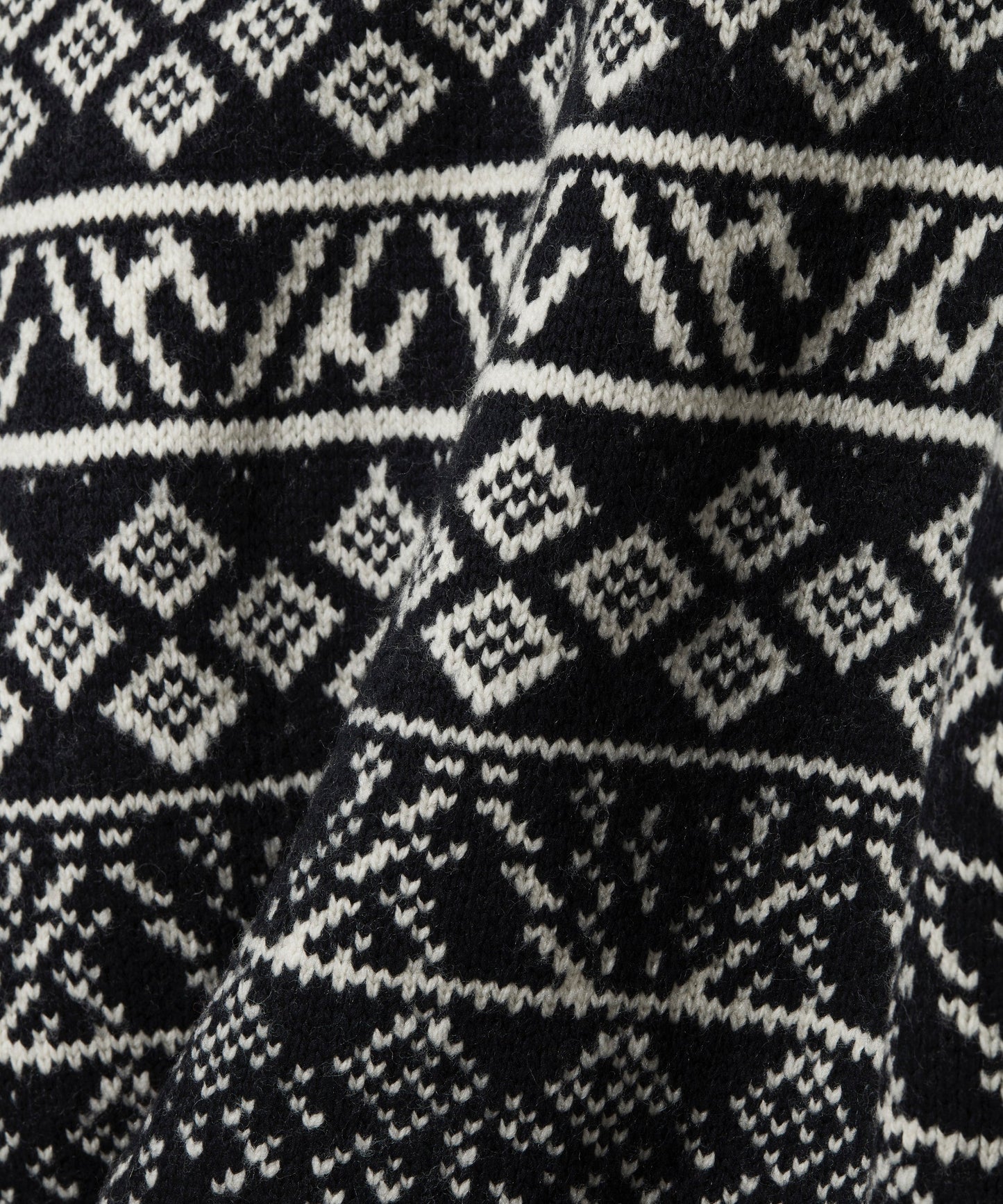 BLACK CORAL SANQUHAR PO