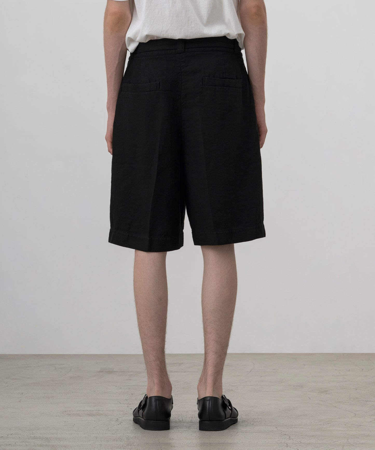 【Coming soon】HARENAE SHORT PANTS